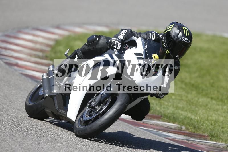 Archiv-2025/12 30.04.2025 Speer Racing ADR/Gruppe gruen/109